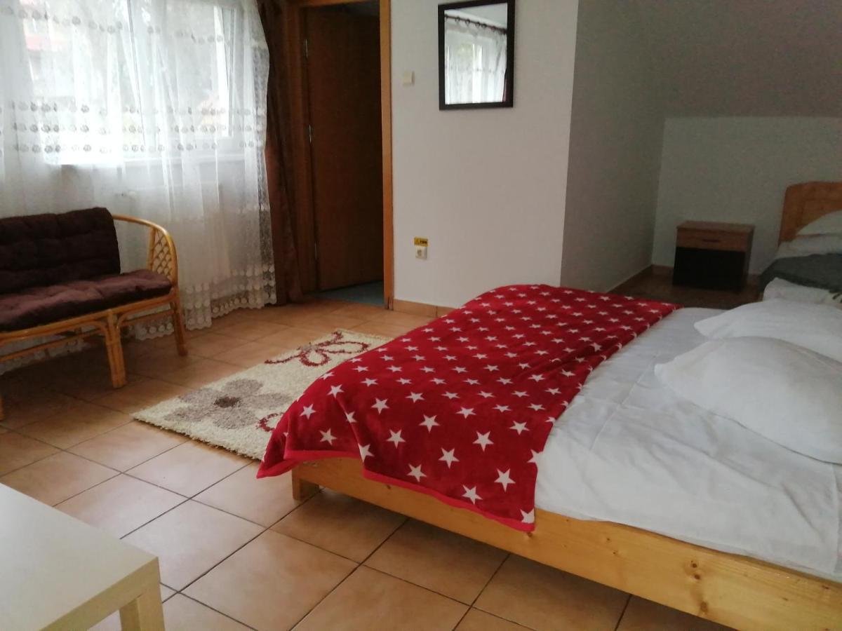 מלון בוסטאני Casa Zura מראה חיצוני תמונה
